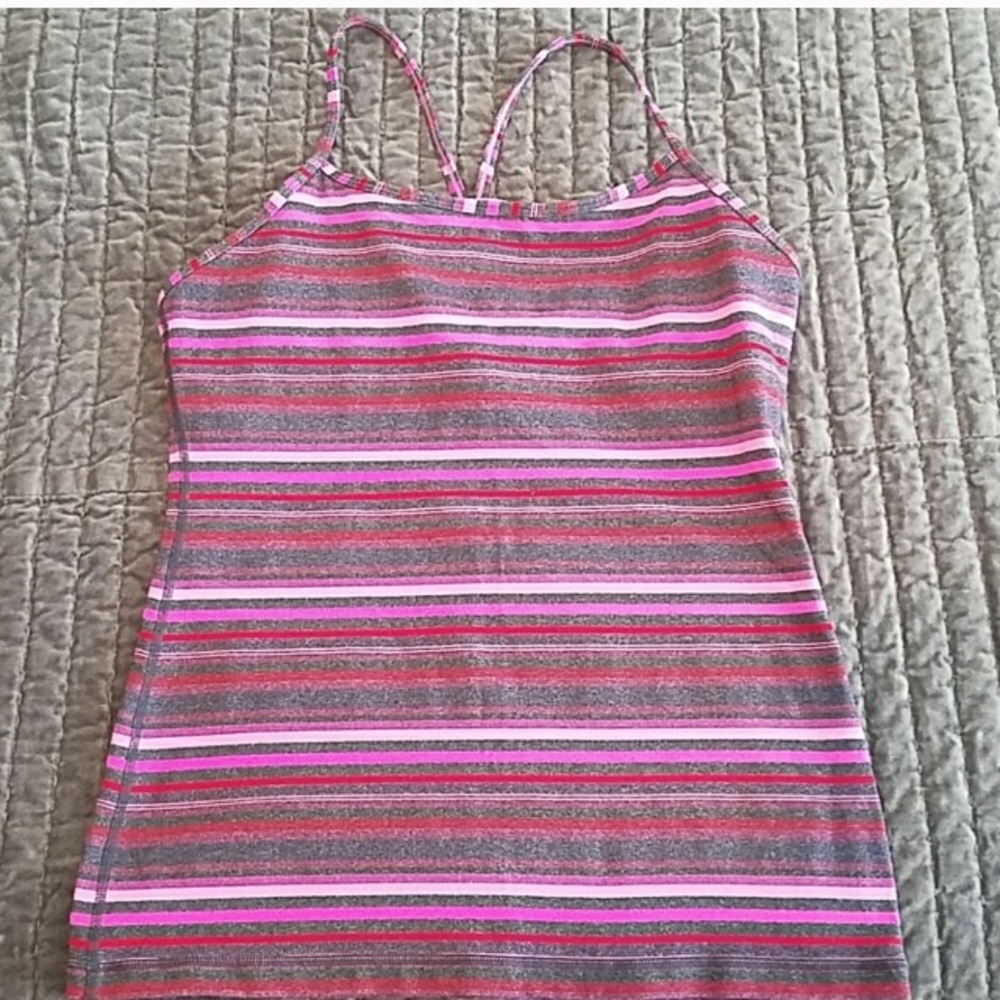 Lululemon tank